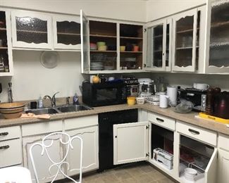 Full kitchen- kitchen aid mixer, toaster oven, microwave, fiesta ware, wagner ware
