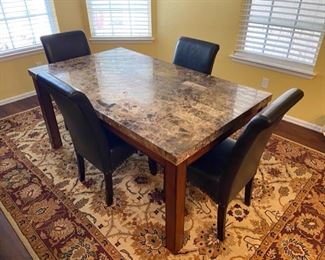 Dining table with four chairs, 66 x 38 x 31