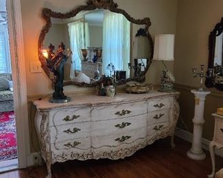 24.) Matching "double dresser" for Armoire. 9 drawers. 80"w x 22"d x 34" h.  Mirror: 68" x 50"