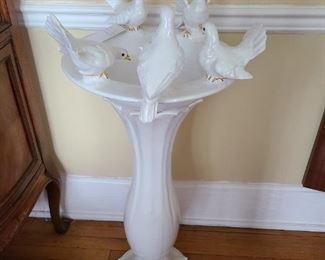71.) Italian faience basin on pedestal. (Decorative)  