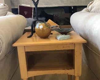 Ethan Allen end table