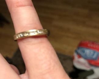 Diamond wedding band