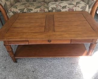 Closeup of Lane coffee table