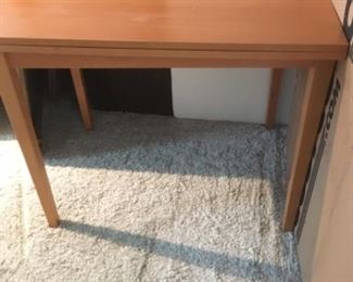 IKEA flip top table, seats 4 or 6