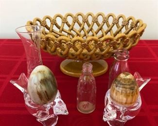 Vintage French Country Ceramic Decor Onyx Eggs