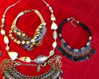 Shades of Blue Cream Jewelry Set