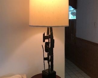 One Laurel Style Brutalist Style Table Lamp