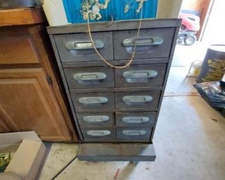 10 drawer tool cabinet