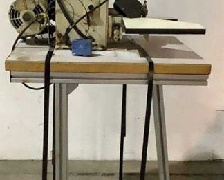 Located in: Chattanooga, TN
MFG Tubular Rivet & Stud Co
Model 120T
Ser# 26
Rivet Machine
Size (WDH) 30"W x 24"D x 59"H
Motor Specs:
Westinghouse
55,085 Hours
1/4 HP
1140 RPM
SN: BZ1
115V - 5.3A - 1Ph
**Sold As Is Where Is**
Unable To Test
