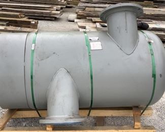 Located in: Chattanooga, TN
MFG Bell & Gossett
Model R-12F
Ser# 997720-01
Air Separator
Size (WDH) 34-3/4"Dia x 76”H
125PSI
*Sold As Is Where Is*