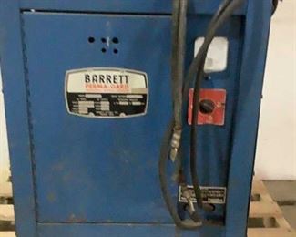 Located in: Chattanooga, TN
MFG Barret
Model ASR-818-680
Ser# 30-57V4795
Battery Charger
Size (WDH) 24-1/2"W x 18-1/4"D x 30-1/4"H
204/240/480V - 22/19/9.5A - 3Ph - 150A
**Sold As Is Where Is**

SKU: K-10-B
Unable To Test