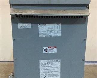 Located in: Chattanooga, TN
MFG GE
Model 9T83B3873
Power (V-A-W-P) Hz - 60, Three Phase
Rating KVA - 45
Transformer
*Sold As Is Where Is*
Unable to Test