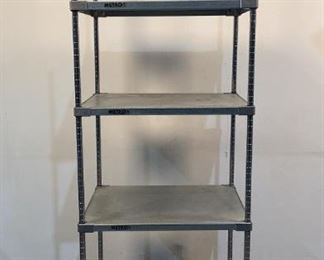 Located in: Chattanooga, TN
MFG Metro
Rolling Shelving Unit
Size (WDH) 30"Wx24"Dx79-1/2"H
*Sold As Is Where Is*