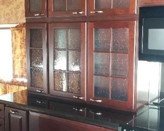 KraftMaid kitchen cabinet detail