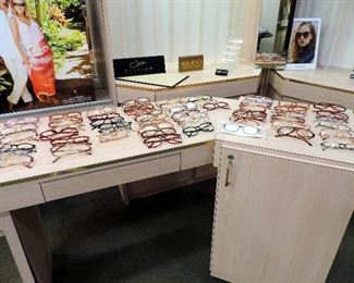 DISPLAY CABINET AND FRAMES