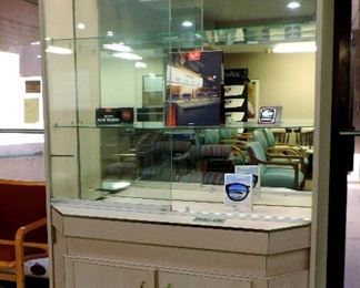 DISPLAY CABINET