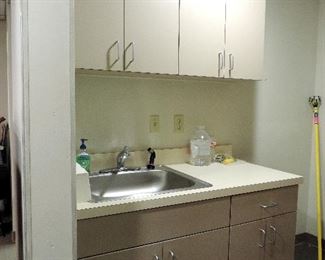 CABINETS WITH SINK