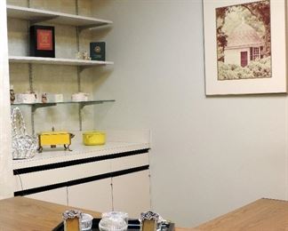 CRYSTAL AND DECOR ITEMS