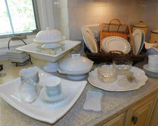 several pieces of white glaze in this sale 
