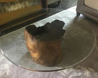 Large Natural redwood coffee
Table 
Retail $2700