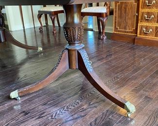 Lot#5     $850.00  Inlaid mahogany dining table                    
