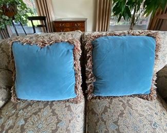 Lot#36  $80.00  pair blue velvet cushions 16" square