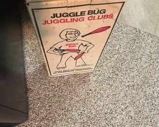 Juggle Bug Juggling clubs