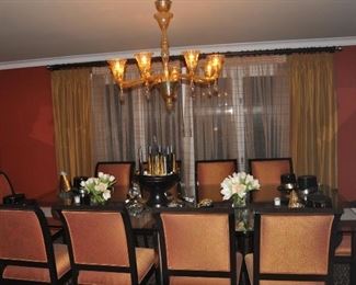 CHANDELIER ONLY IN THIS PIC SHOWN WHEN IT WAS HUNG. NOTHING ELSE IN THIS PIC IS FOR SALE!