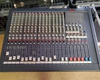 Ramsa WR-S4416 16 Channel Mixer