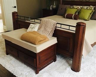 King size bedroom suite