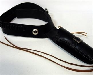 Leather Holster With Cartridge Belt, No Size Markings