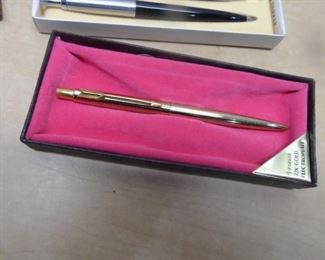 22k gold Parker pen