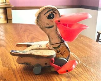 Vintage Fisher-Price pelican toy 1/2