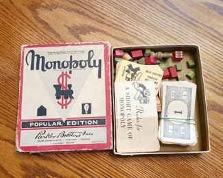 Vintage Monopoly board game set 1/2