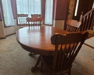 Mid-century modern dining room table with 6 chairs and one leaf 1/3