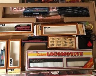 Tyco Chattanooga Choo-Choo Model Toy Train Set 2/2