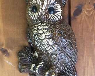 Lots of Owl Wall Decor! 6/8