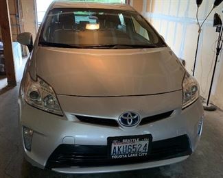 2013 Prius Hatchback Miles 84,686 ( located in Kenmore)&nbsp;