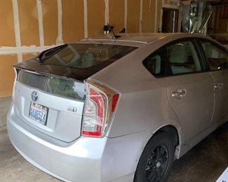 2013 Prius Hatchback Miles 84,686 ( located in Kenmore)&nbsp;