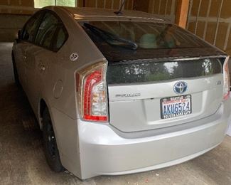 2013 Prius Hatchback Miles 84,686 ( located in Kenmore)&nbsp;