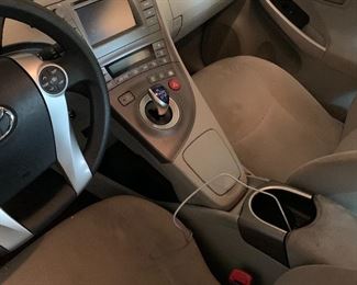 2013 Prius Hatchback Miles 84,686 ( located in Kenmore)&nbsp;