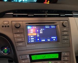 2013 Prius Hatchback Miles 84,686 ( located in Kenmore)&nbsp;