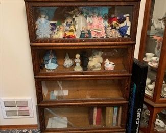 Vintage Lawyers Bookshelf ( as is some glass broken on bottoms)