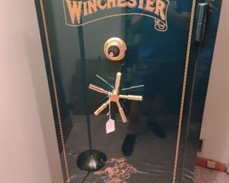 Winchester gun safe $500
