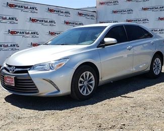 115: 	
2017 Toyota Camry CURRENT SMOG
Year: 2017
Make: Toyota
Model: Camry
Vehicle Type: Passenger Car
Mileage: 28548 Plate: 7YSA953 Body Type: 4 Door Sedan
Trim Level: SE; LE; XLE; XSE
Drive Line: FWD
Engine Type: L4, 2.5L
Fuel Type: Gasoline
Horsepower:
Transmission:
VIN #: 4t1bf1fk6hu437488
Features and Notes: Power windows, power seats, power locks, and ice cold AC