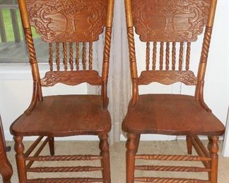 Pretty Oak Chairs