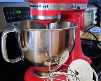 Stand mixer, other appliances available