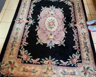 #15	Chinese Hand-knotted Rug Black w/Roses   50x72	 $60.00 
