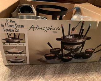#52	3 n 1 Lazy Susan Fondue Set	 $25.00 
