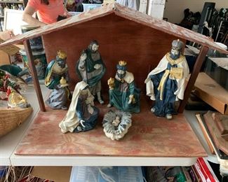 #58	Home-made Manager Box w/6 pieces 36x24x24	 $30.00 
